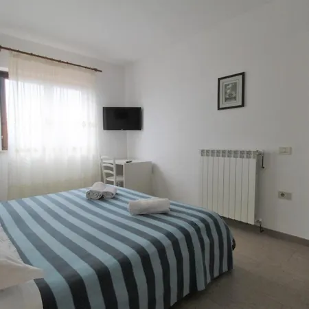 With Swimming Pool Valica, - 27200 * Umago